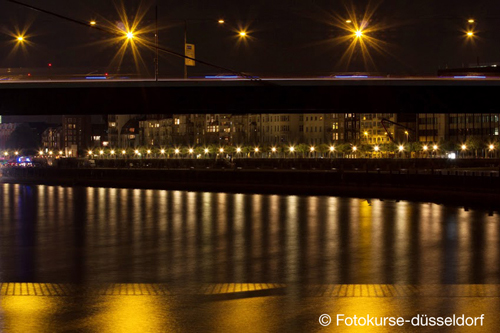 Fotokurse Düsseldorf Nachtlichter gekonnt fotografieren